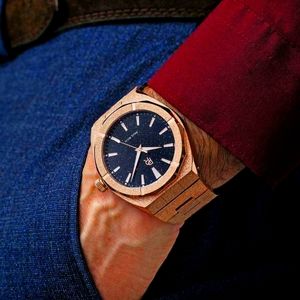 Paul Rich Frosted Stardust rose gold